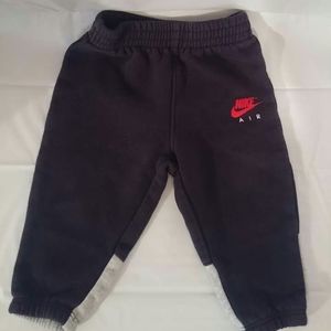 Nike sweatpants gently used
